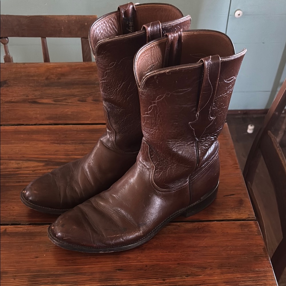 Men's Lucchese size 11 D